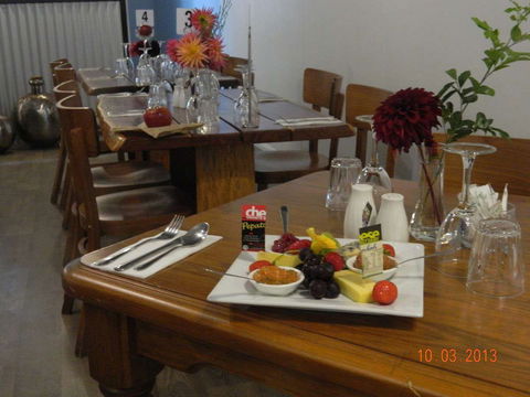 Jersey Girls Cafe - Mackay Tourism 0
