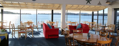 The Cormorant - Cafe On The Pier - Mackay Tourism 2
