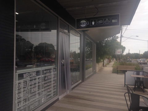 Pascoe Vale Hot Bread Kitchen - Mackay Tourism 0