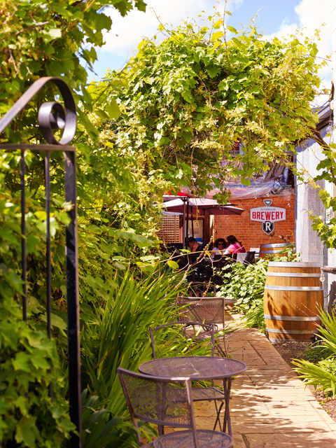 Rutherglen Brewery - Mackay Tourism 1