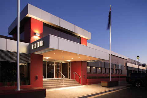 The Bistro At The  Bathurst RSL Club - Mackay Tourism 0