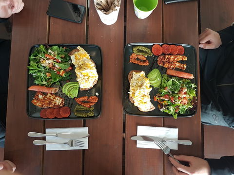 Quotes Cafe - Mackay Tourism 0