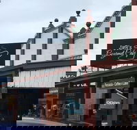J and B's Gourmet Caf - Mackay Tourism