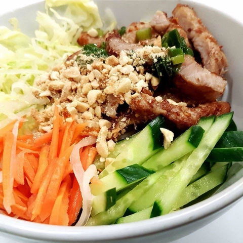 Phuong Nam Restaurant - Mackay Tourism 0
