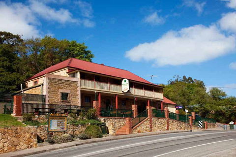 Royal Oak Hotel - Mackay Tourism 0