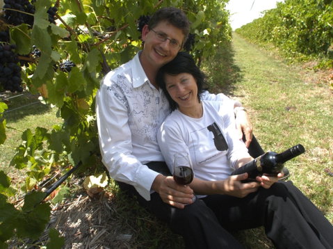 Symphony Hill Wines - Mackay Tourism 0