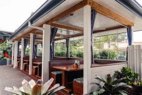 Toormina Hotel - Mackay Tourism 1
