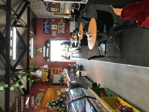 Mai's Kitchen Rules Cafe - Mackay Tourism 1