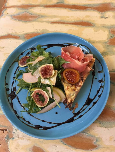 The Village Foodie - Mackay Tourism 0