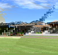 Two Rivers Wines - Mackay Tourism