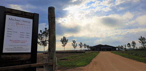 Michael Unwin Wines - Mackay Tourism 0
