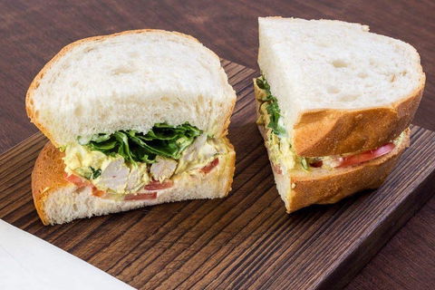 Monty's Sandwich Shop - Mackay Tourism 0