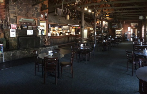 Murrumbateman Country Inn Bistro - Mackay Tourism 0