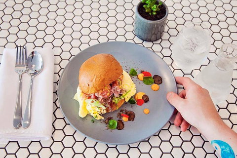 Wolfe & Co. - Mackay Tourism 0