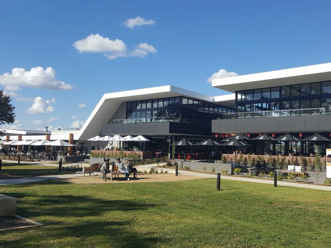 The East Bank - Nepean River Restaurant Precinct - Mackay Tourism 2