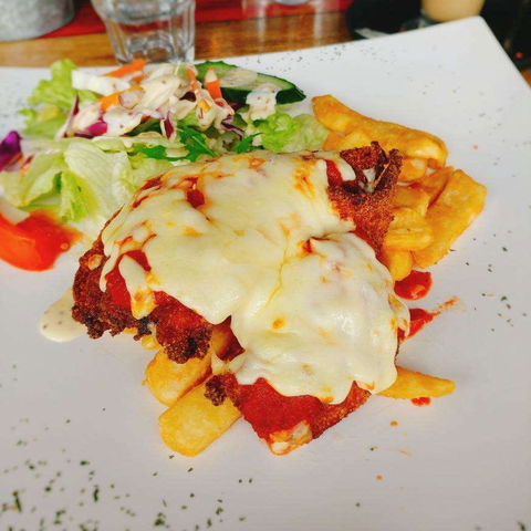 Boots Bar And Restaurant - Mackay Tourism 0