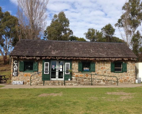 Crofters Cottage Cafe - Mackay Tourism 0