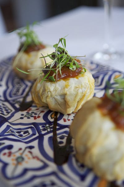Meeka Restaurant - Mackay Tourism 0