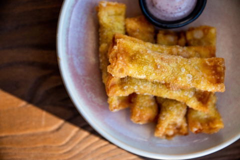 Mongrel - Mackay Tourism 0