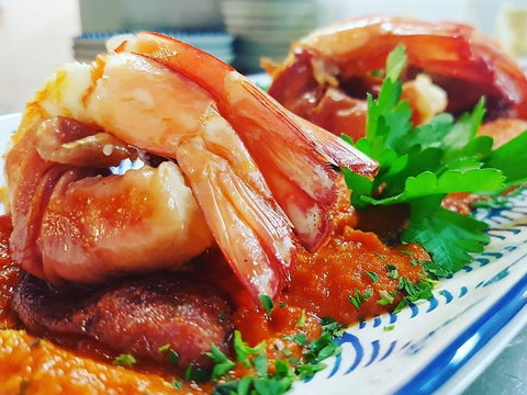 Sandbar Yamba - Mackay Tourism 0