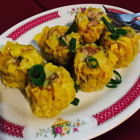 Lee's Golden Yuen - Mackay Tourism 0