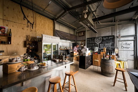 Basalt Wines - Mackay Tourism 1