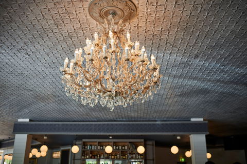 Mayfair Lane Pub And Dining Room - Mackay Tourism 1