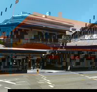 The Lion Hotel - Mackay Tourism