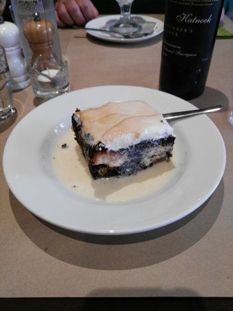 Bondi Cosmo - Mackay Tourism 0