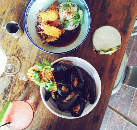 The Crown Hotel - Mackay Tourism 13