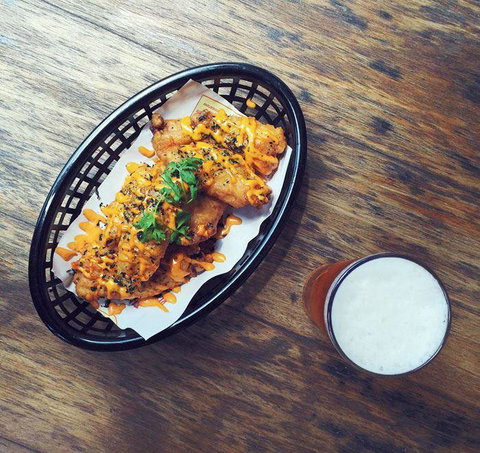 The Crown Hotel - Mackay Tourism 4