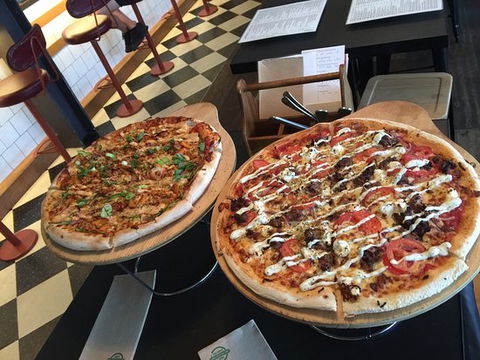 Ugly Pizza - Mackay Tourism 0