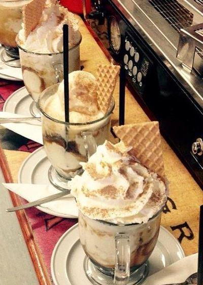 Rollonin Cafe - Mackay Tourism 2