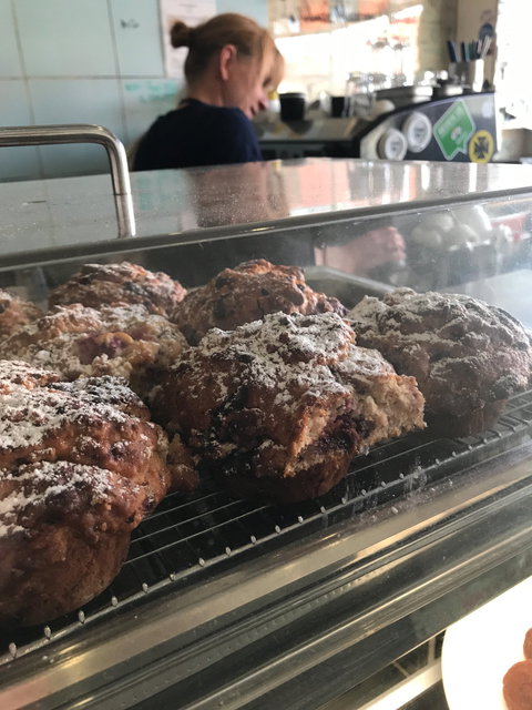 Cheeky Little Place - Mackay Tourism 2