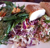 Earth Market Cafe