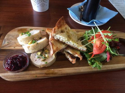 Issi & Co - Mackay Tourism 0