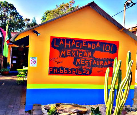 La Hacienda 101 - Mackay Tourism 0