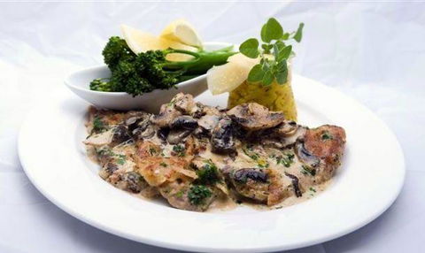 All' Antica Italian Restaurant & Pizzeria - Mackay Tourism 13