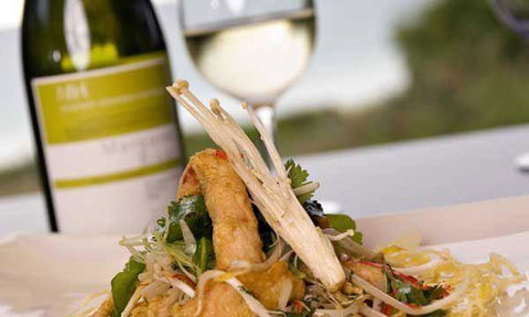 Bunkers Beach House - Mackay Tourism 9