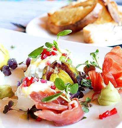 Bunkers Beach House - Mackay Tourism 11