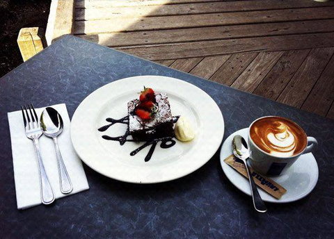 Bunkers Beach House - Mackay Tourism 7