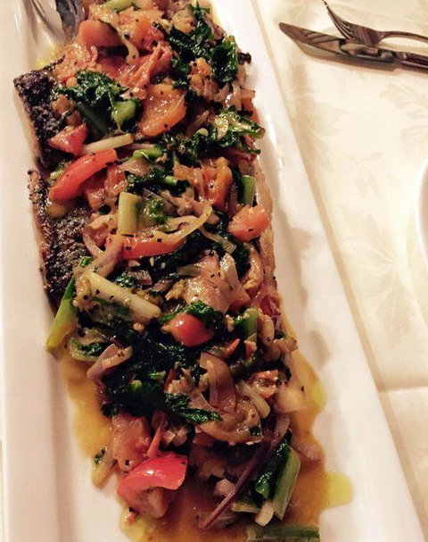 Twin Peeks Lingerie Restaurant - Mackay Tourism 13