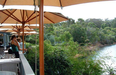 Flutes Restaurant - Mackay Tourism 6