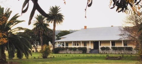 Little Kickerbell - Mackay Tourism 2