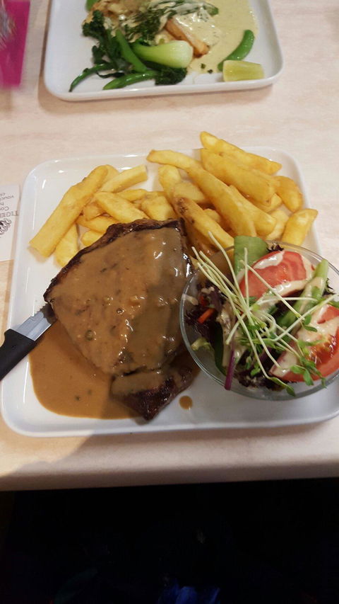 Tigers Leagues Club - Mackay Tourism 4