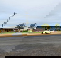 Two Mile Hotel - Mackay Tourism