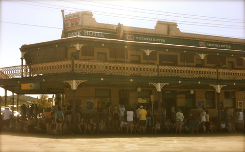 Bank Hotel Dungog - Mackay Tourism 3