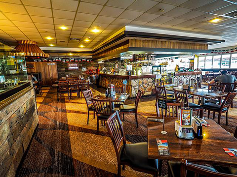 Isa Hotel - Mackay Tourism 0