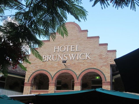 Bruns Brasserie - Mackay Tourism 0