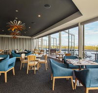 Wildflower Restaurant and Bar at Best Western Plus Lake Kawana - Mackay Tourism